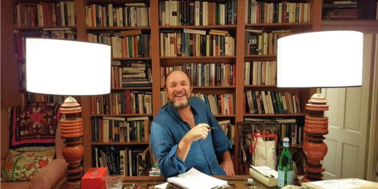 William Darlymple: The Scottish historian who knows India far better than any of us 1 William Dalrymple
