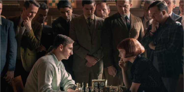 The Queen’s Gambit: a silent game of Passion, Progress and Revolution 1 The Queen's Gambit cover